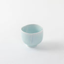 青白磁みつとじ湯呑（小）