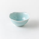 青白磁四方輪花水鳥文小鉢