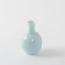 青白磁波文徳利