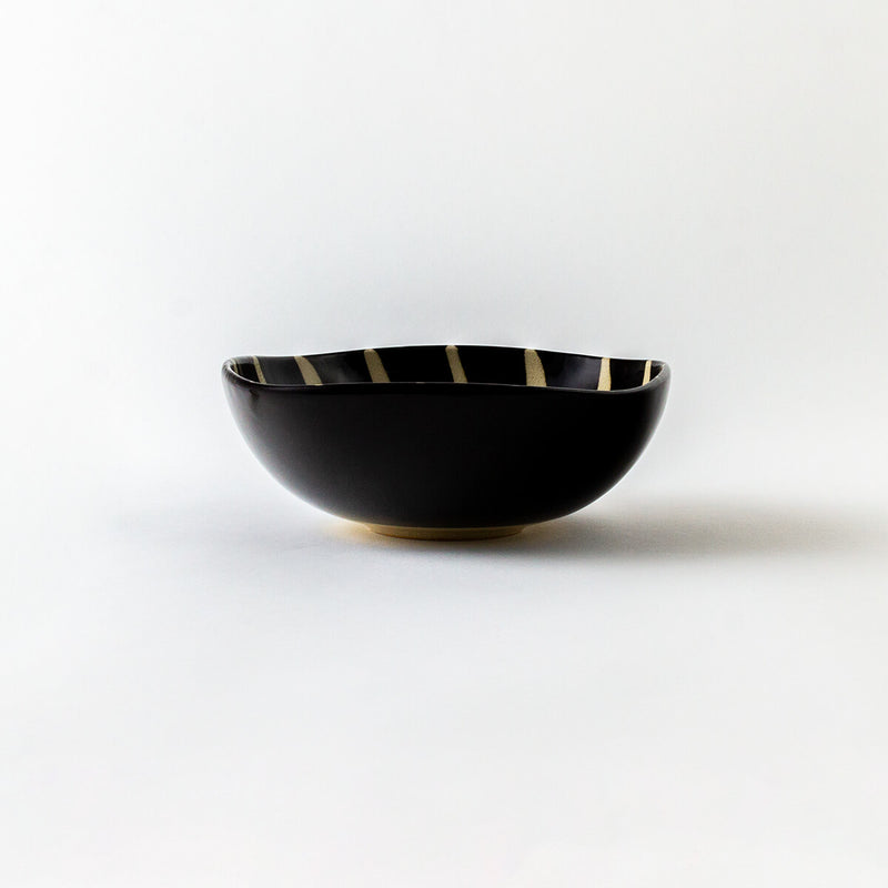 黒十草四角bowl