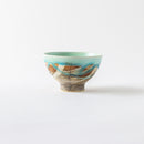 線刻　高台飯碗　青白