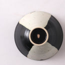 黒織部掛分点紋（大）飯碗